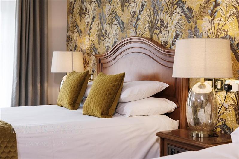 Corbett Court Hotel เฟอร์มอย ภายนอก รูปภาพ