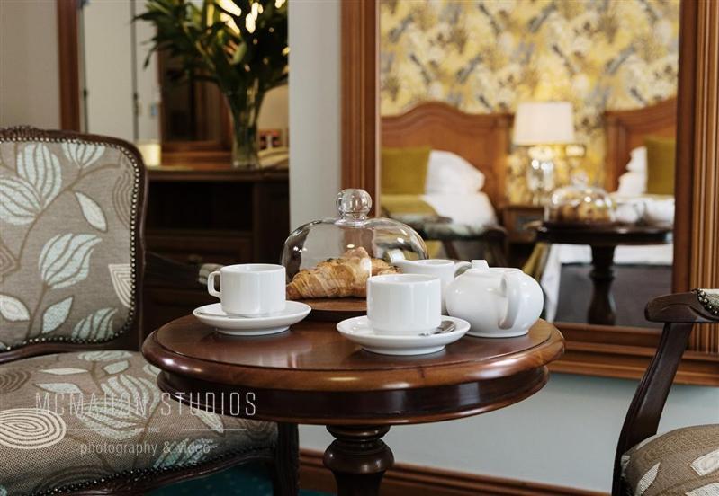 Corbett Court Hotel เฟอร์มอย ภายนอก รูปภาพ